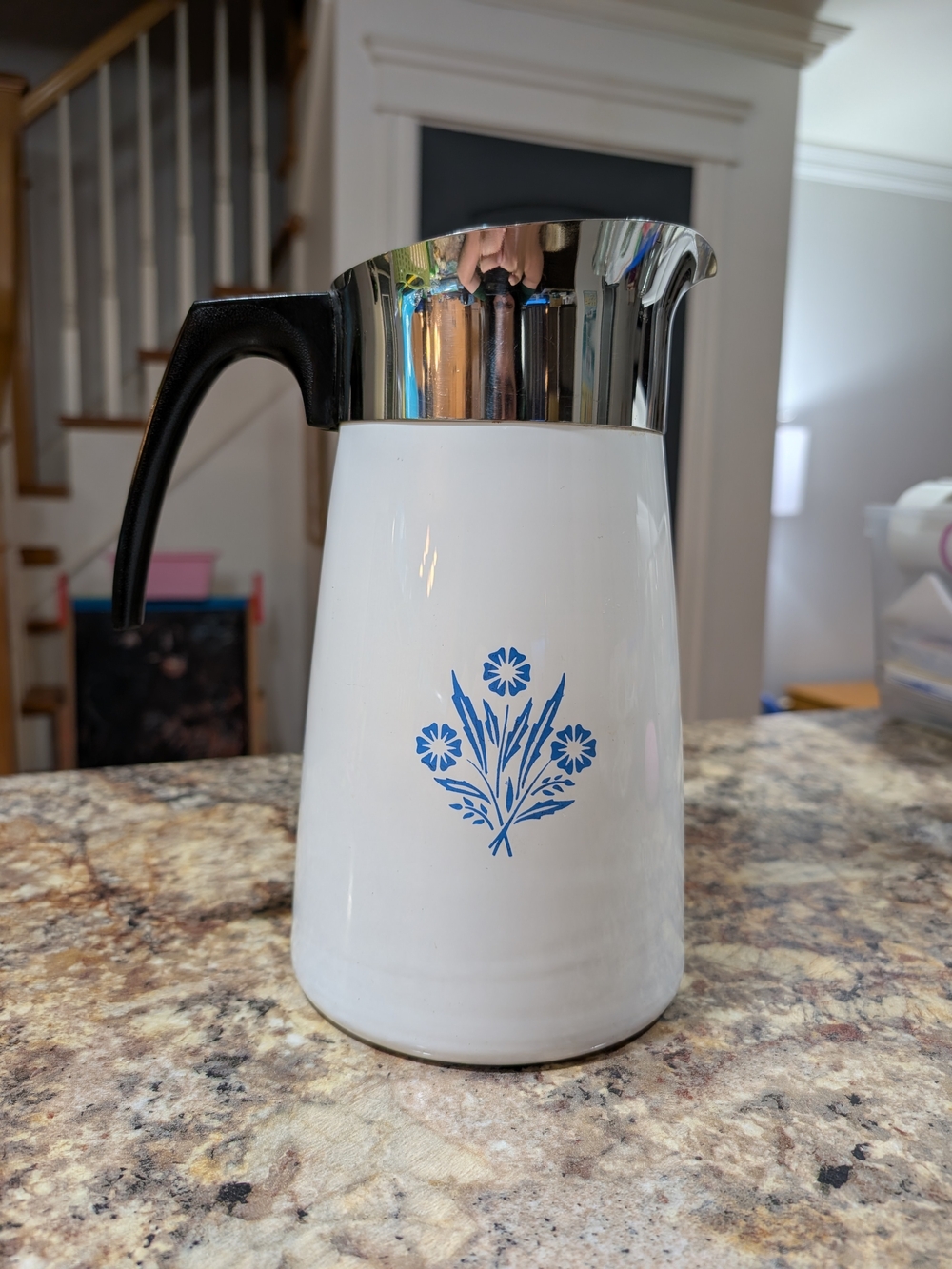 Corningware 10-cup White Percolator Coffee Maker with Blue Cornflower Print